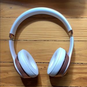 Beats Wireless Solo 3 Headphones